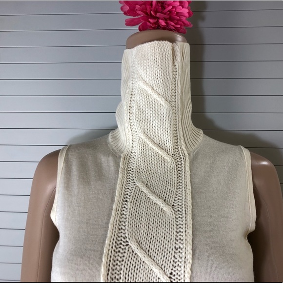 CIVIDINI merino mock neck sleeveless sweater - Picture 4 of 9